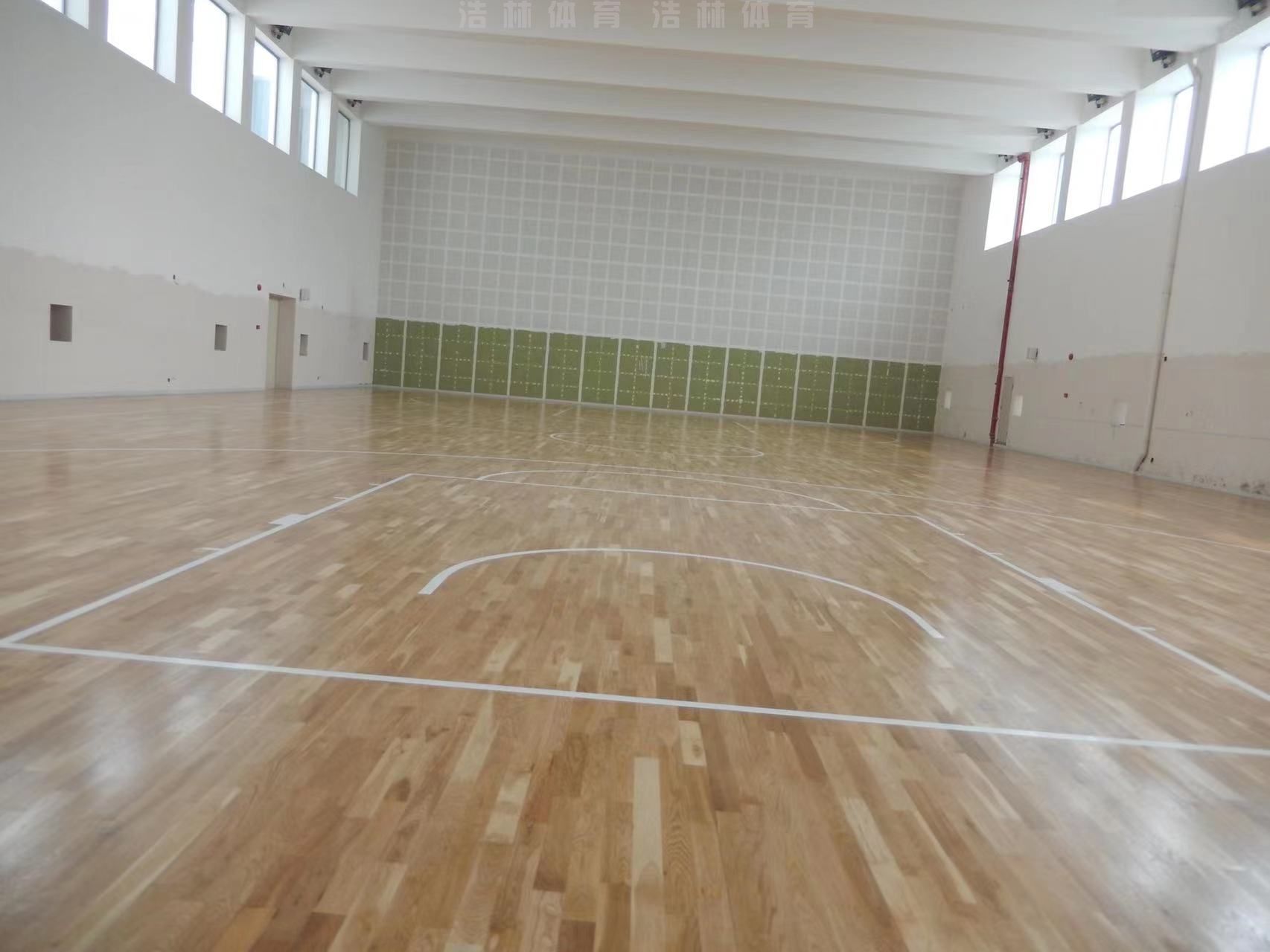 篮球馆安装运动木地板需要注意的细节,浩林体育(图1)